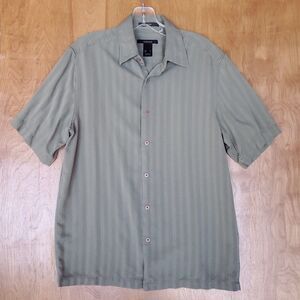100% Silk Button Up Shirt Sz S Green Short Sleeve Camp Subtle Stripe Herringbone